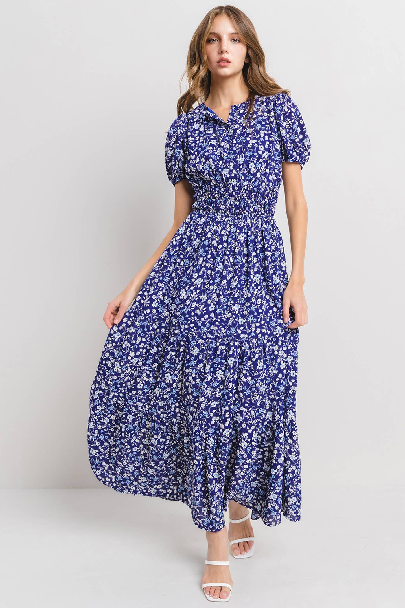 Floral Print Tiered Maxi Dress / DC51564SLPA