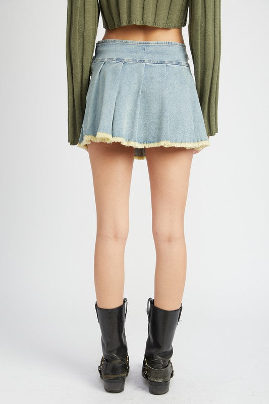 Pleated belted mini skirt