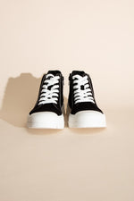 Cass Lace up Sneakers